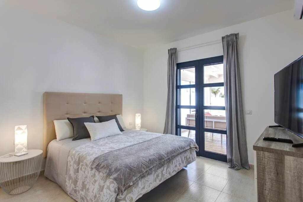 Homu Bianca Fantastica Villa Con Piscina Privad Playa Blanca  Extérieur photo