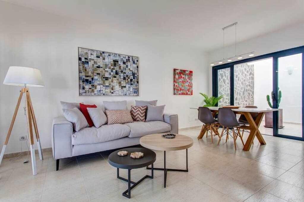 Homu Bianca Fantastica Villa Con Piscina Privad Playa Blanca  Extérieur photo