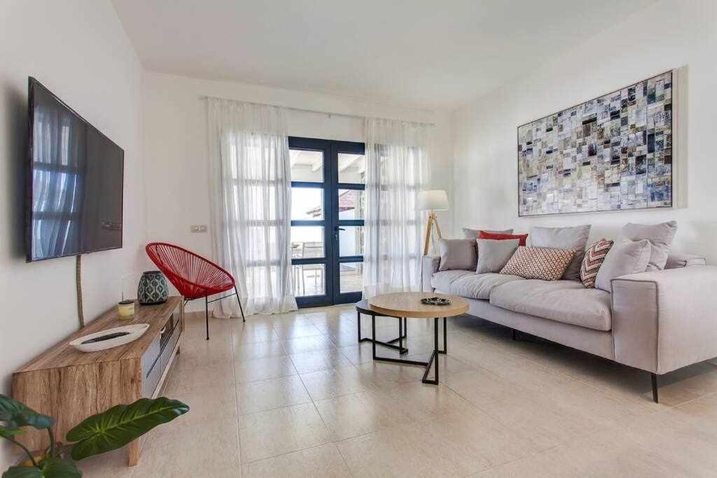 Homu Bianca Fantastica Villa Con Piscina Privad Playa Blanca  Extérieur photo