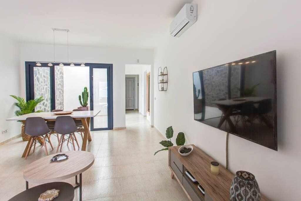 Homu Bianca Fantastica Villa Con Piscina Privad Playa Blanca  Extérieur photo